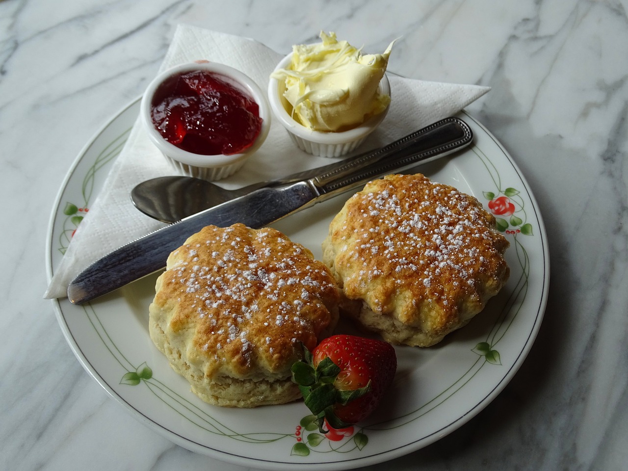 How to Bake Delicious and Fluffy Scones